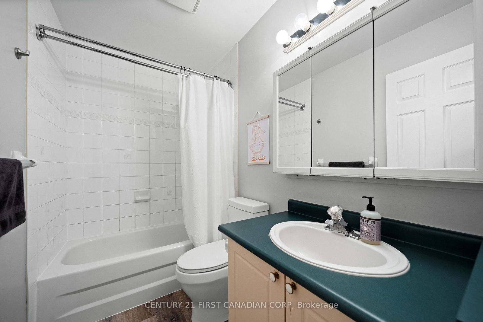 6297 William Street • Lucan Biddulph, ON photo 35