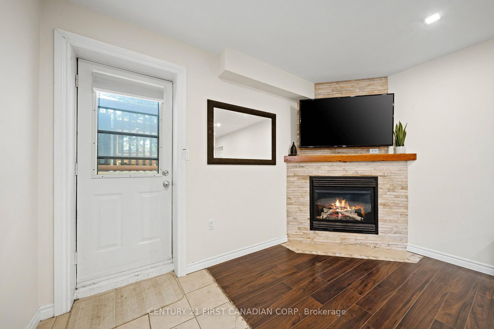 6297 William Street • Lucan Biddulph, ON photo 42