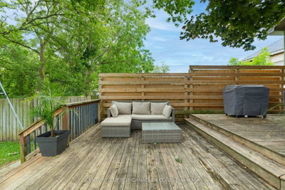 6297 William Street • Lucan Biddulph, ON photo 8