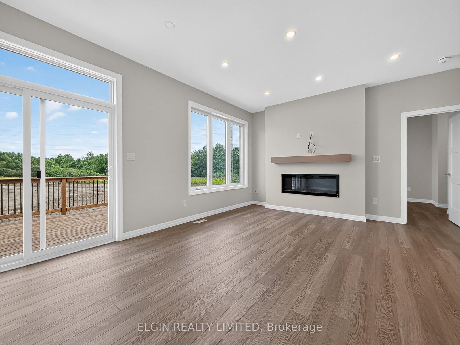 6 Thomas Court • Central Elgin, ON photo 11