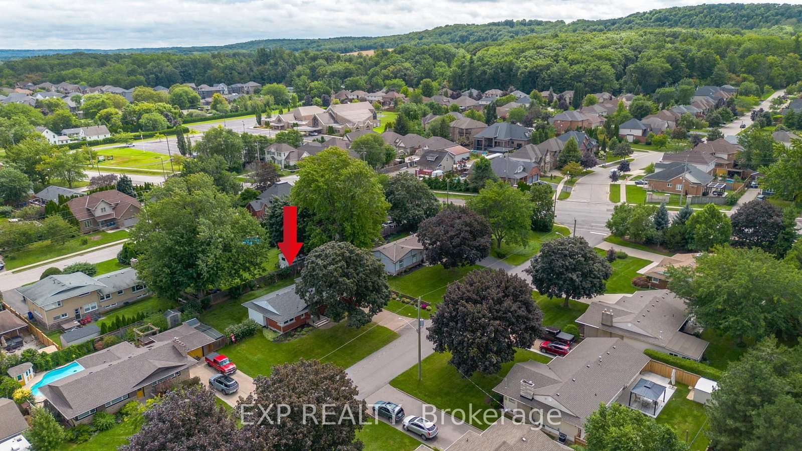 6 Cherrywood Avenue • Grimsby, ON photo 30