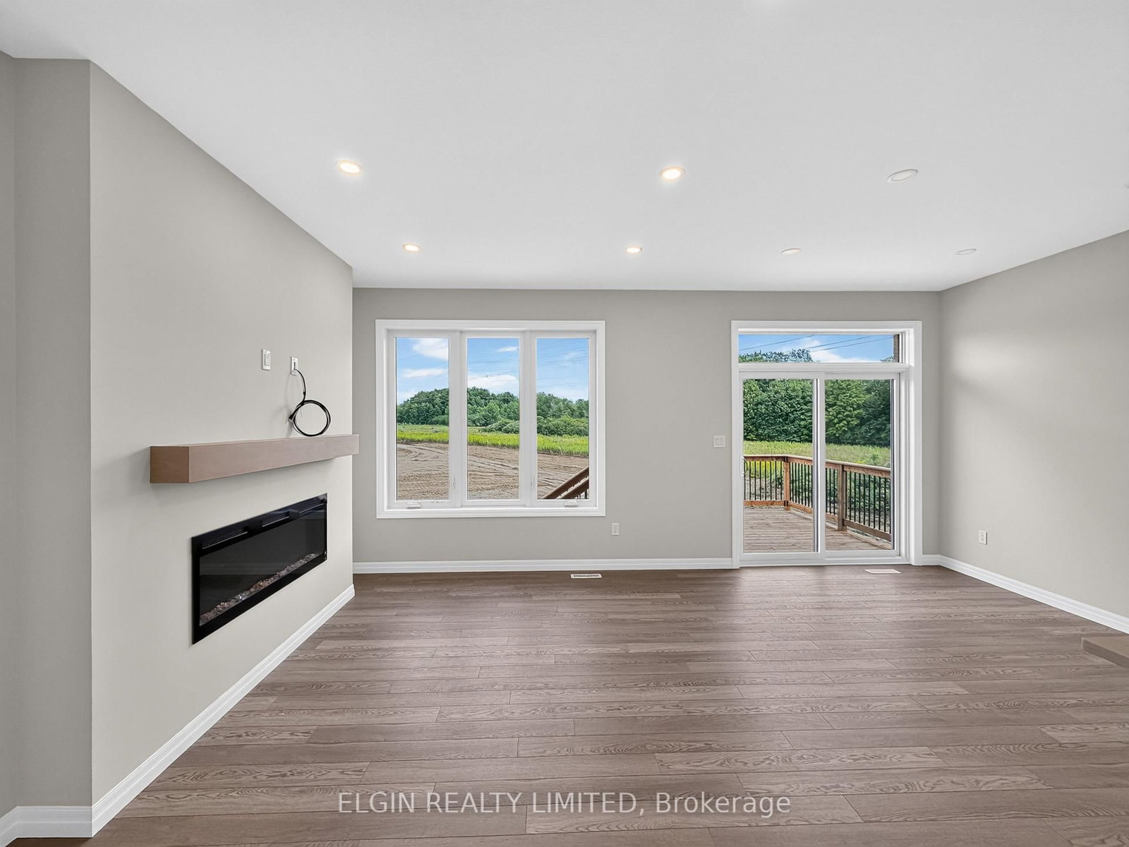 8 Thomas Court • Central Elgin, ON photo 15
