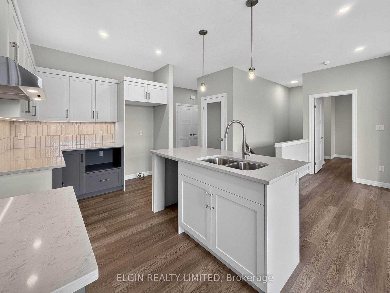 8 Thomas Court • Central Elgin, ON photo 17