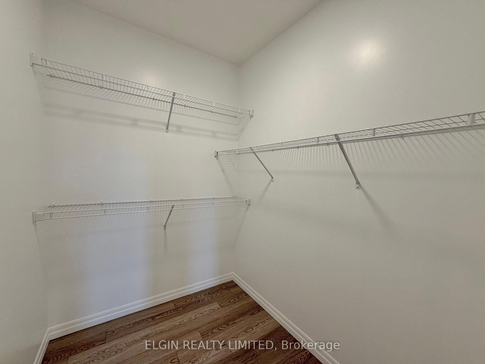8 Thomas Court • Central Elgin, ON photo 20