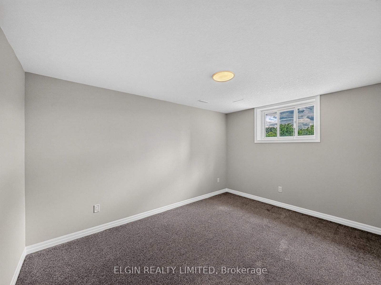 8 Thomas Court • Central Elgin, ON photo 24
