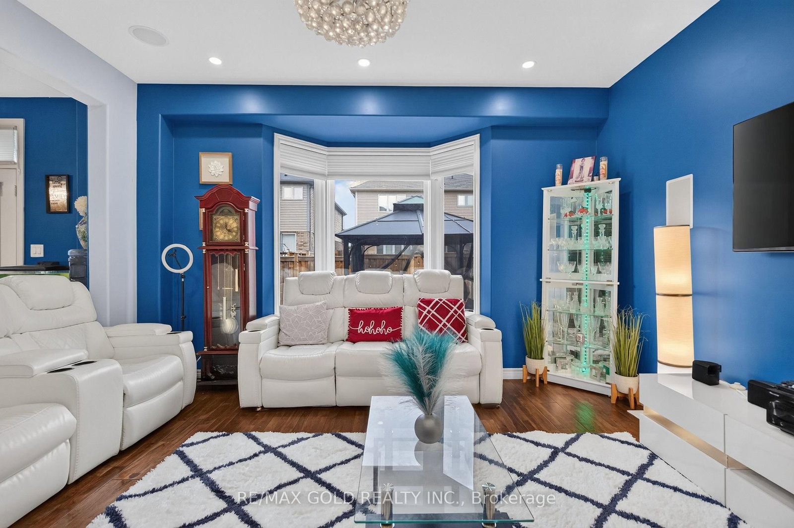 56 Chamomile Drive • Hamilton, ON photo 12
