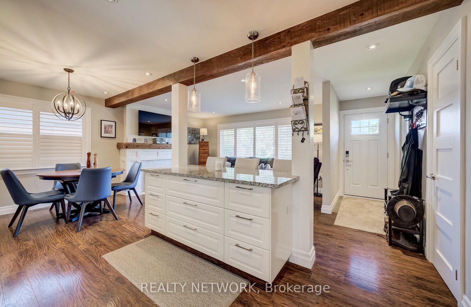 21 Loma Drive • Hamilton, ON photo 12