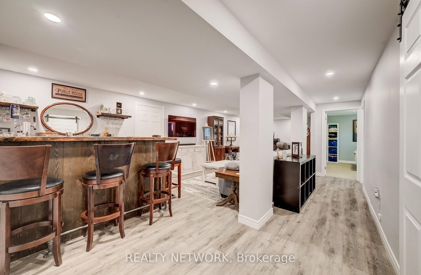 21 Loma Drive • Hamilton, ON photo 29