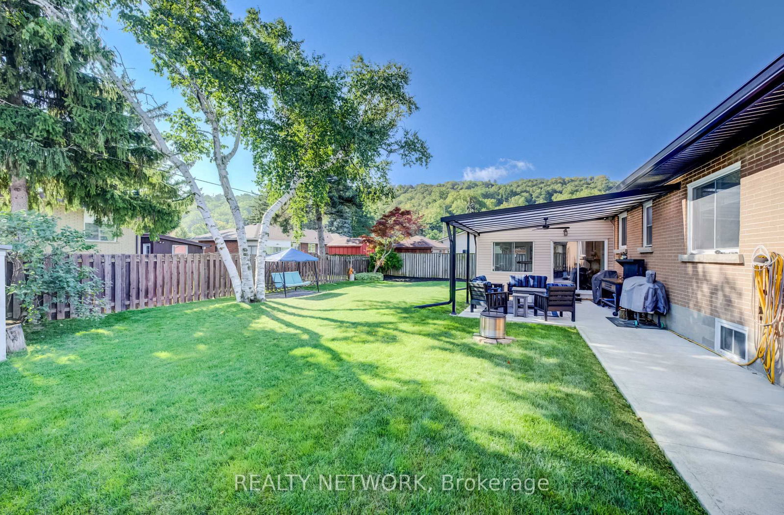 21 Loma Drive • Hamilton, ON photo 42