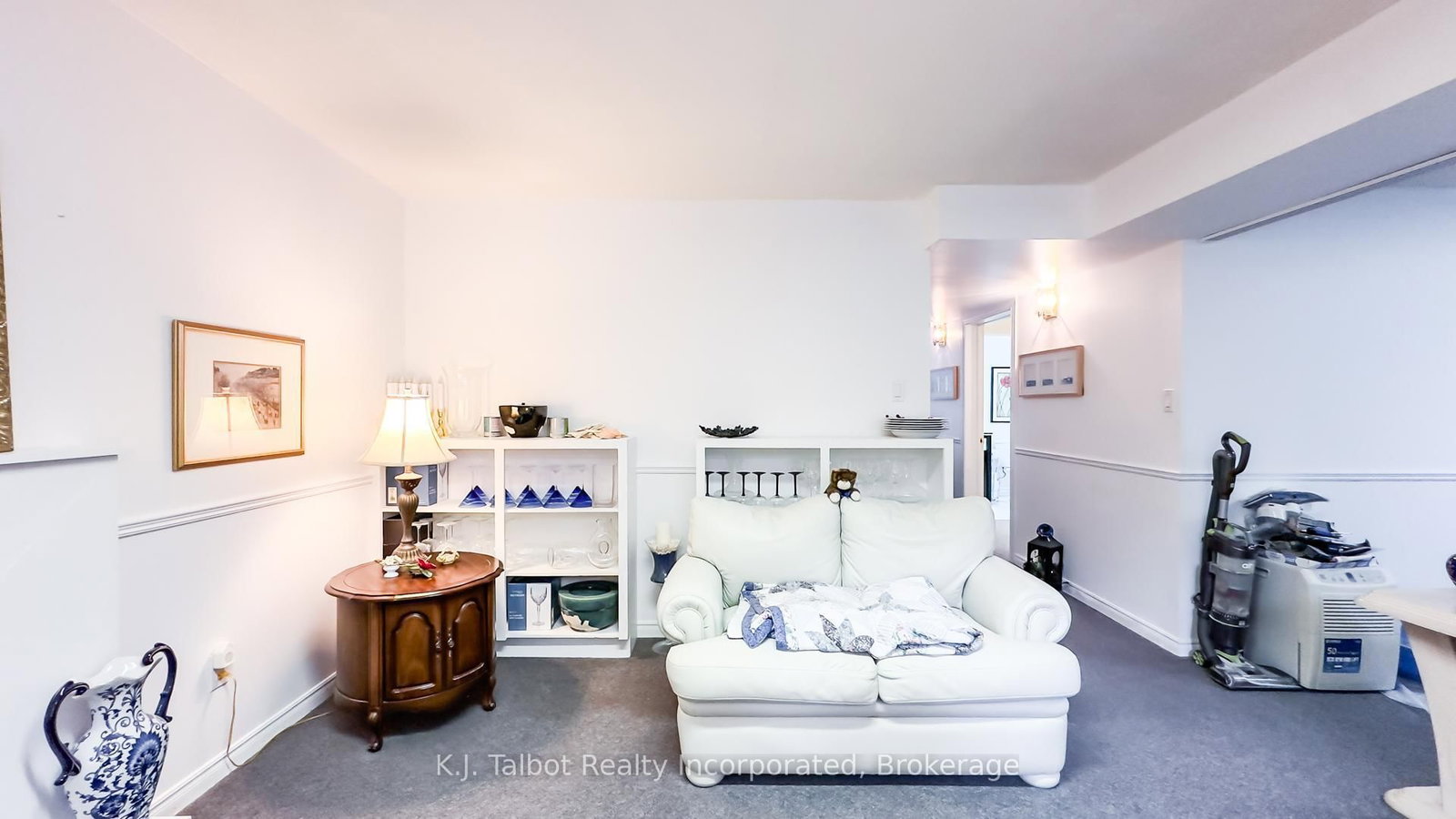 76582 Jowett's Grove Road • #Unit 4 • Bluewater, ON photo 5