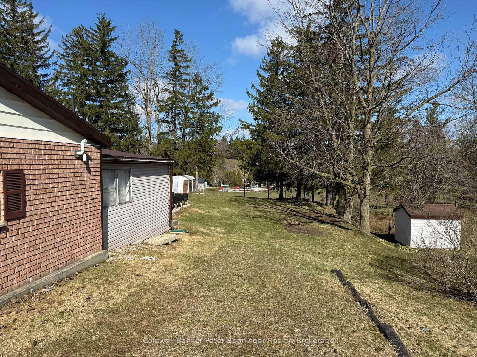 22 McGivern Street • Brockton, ON photo 36