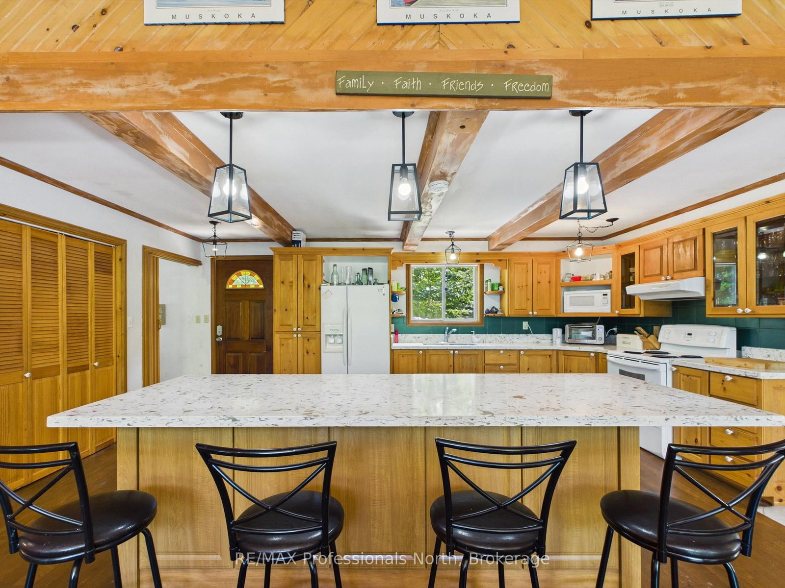 1698 Bird Lake Road • Bracebridge, ON photo 15