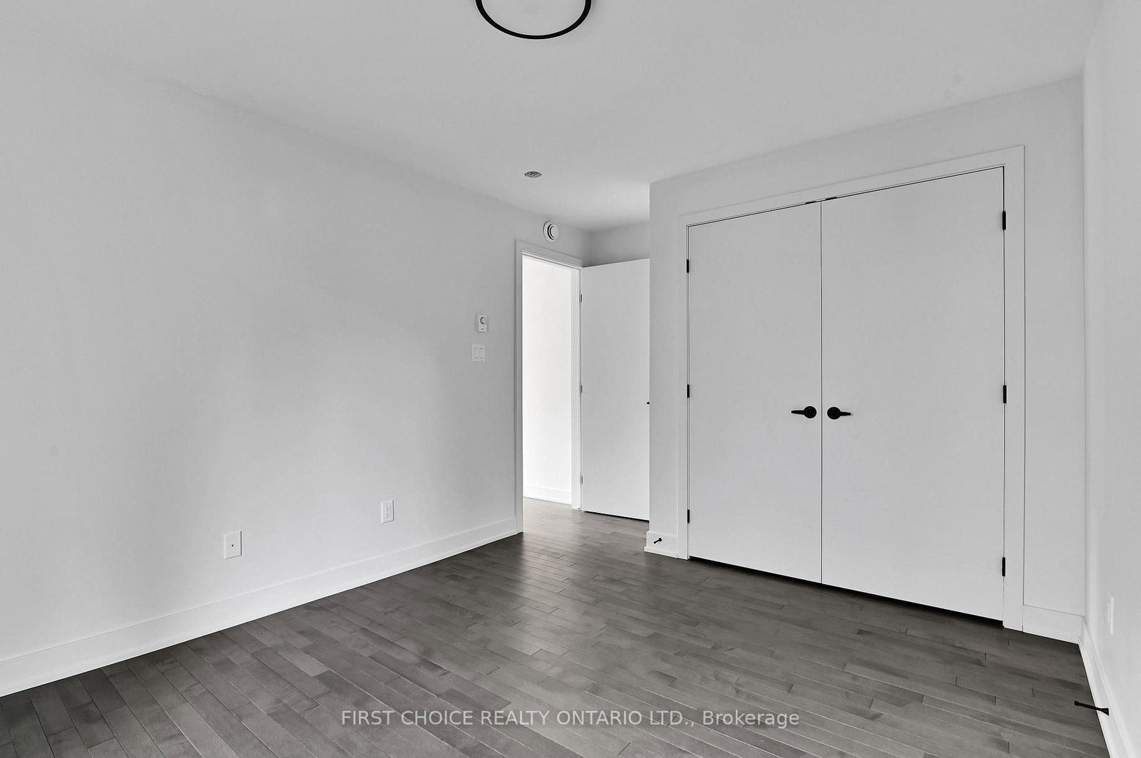 972 Dynes Road • Ottawa, ON photo 14
