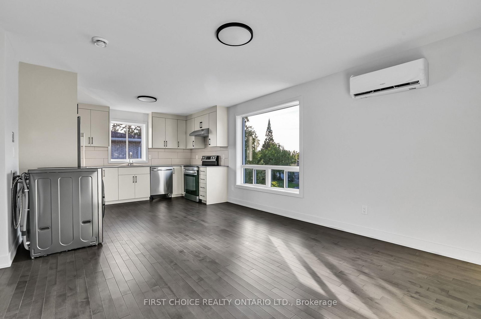 972 Dynes Road • Ottawa, ON photo 25