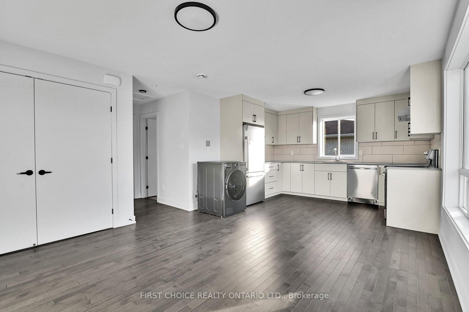 972 Dynes Road • Ottawa, ON photo 26