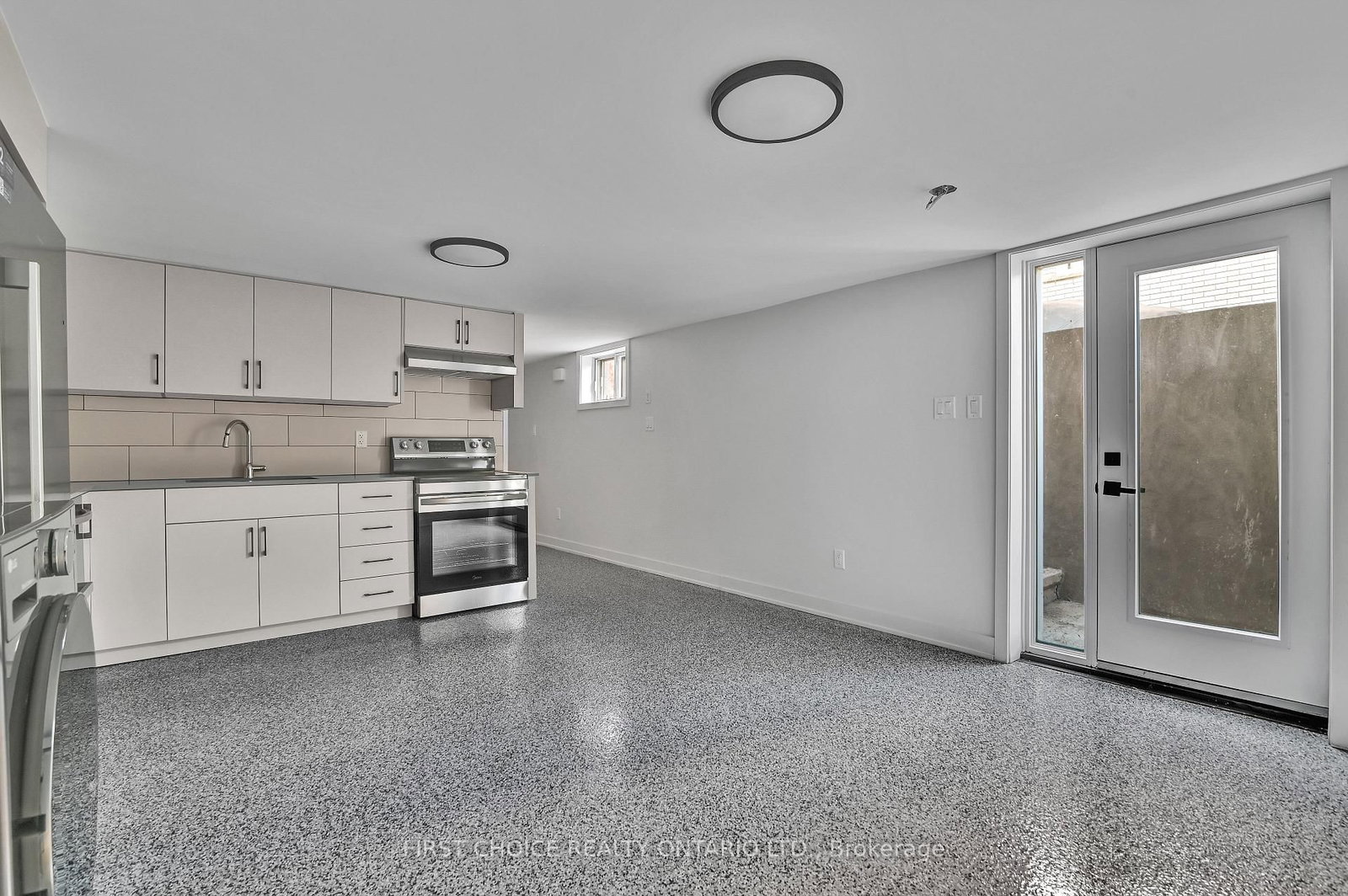972 Dynes Road • Ottawa, ON photo 46