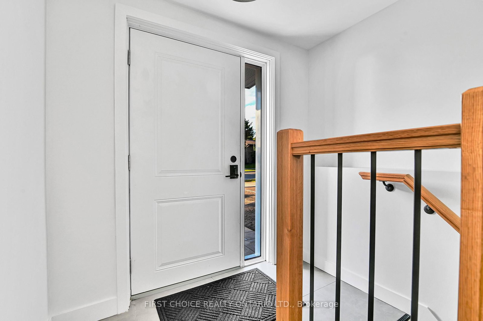 972 Dynes Road • Ottawa, ON photo 5