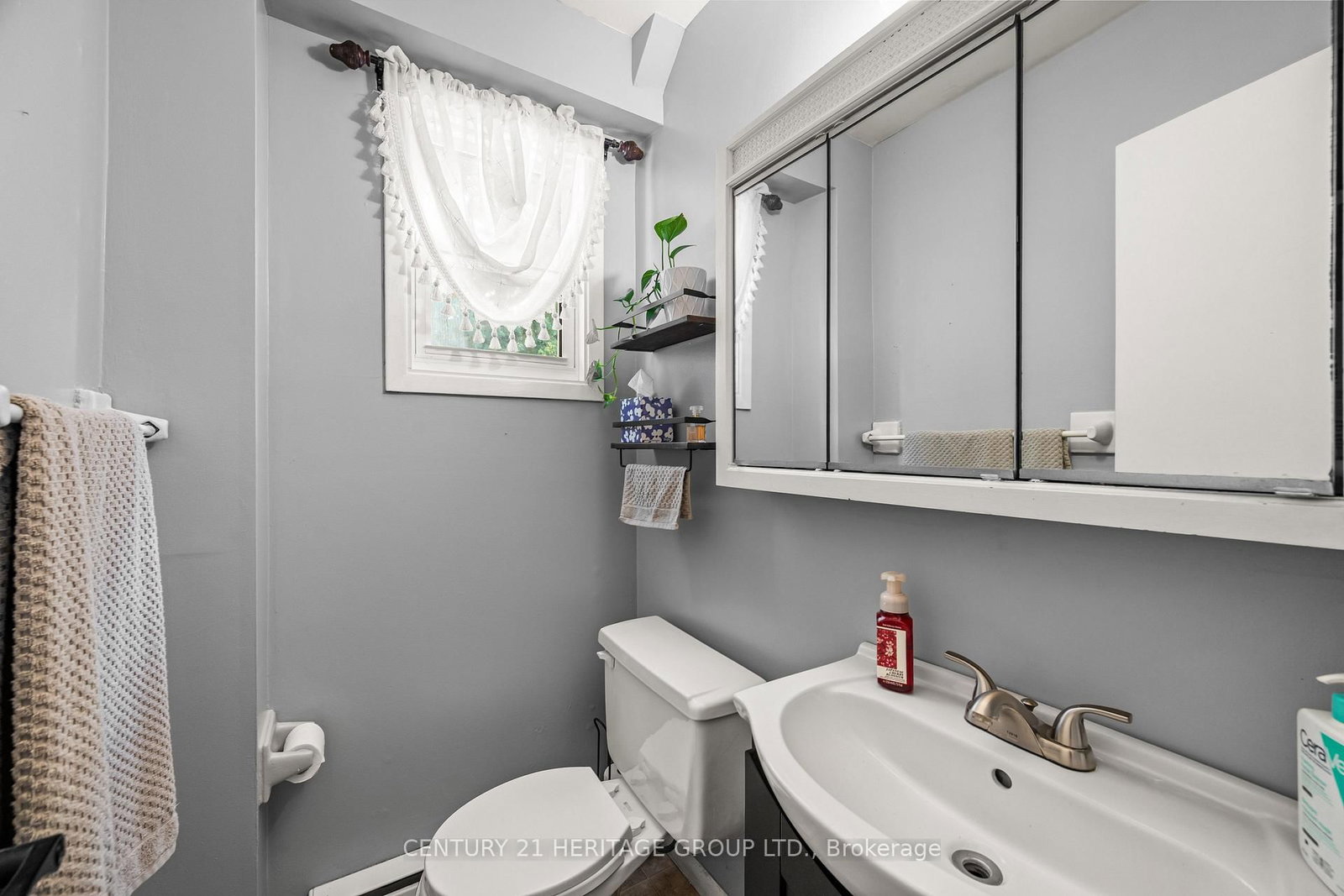 173 Rosemund Crescent • Kingston, ON photo 14