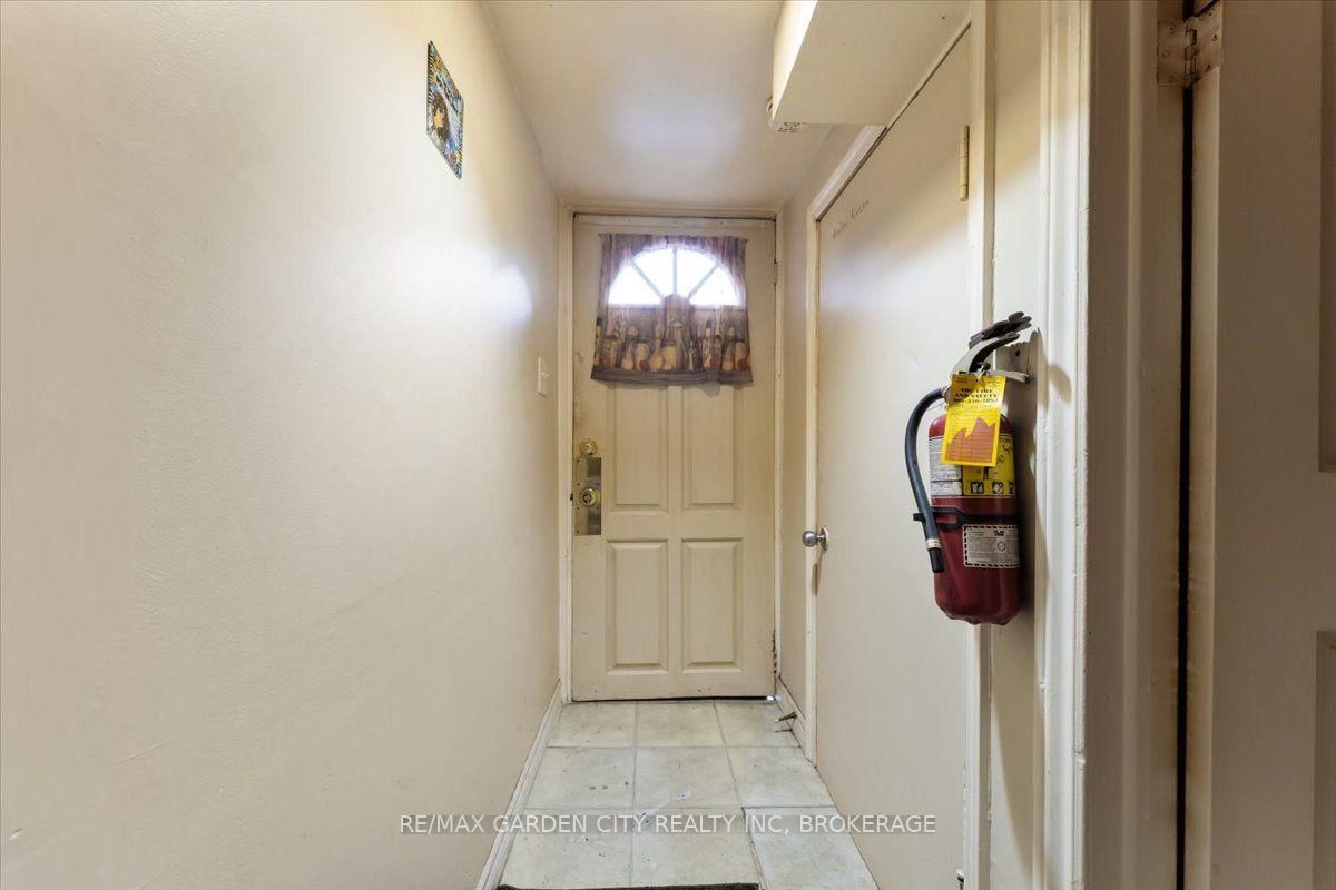 43 York Street • St. Catharines, ON photo 11