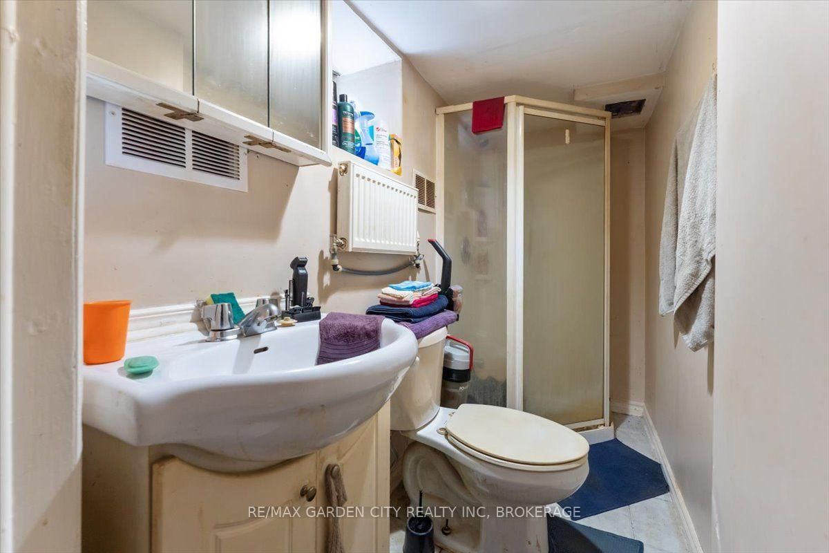 43 York Street • St. Catharines, ON photo 14