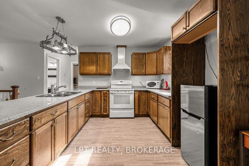 131 Leisure Point Road • Rideau Lakes, ON photo 10