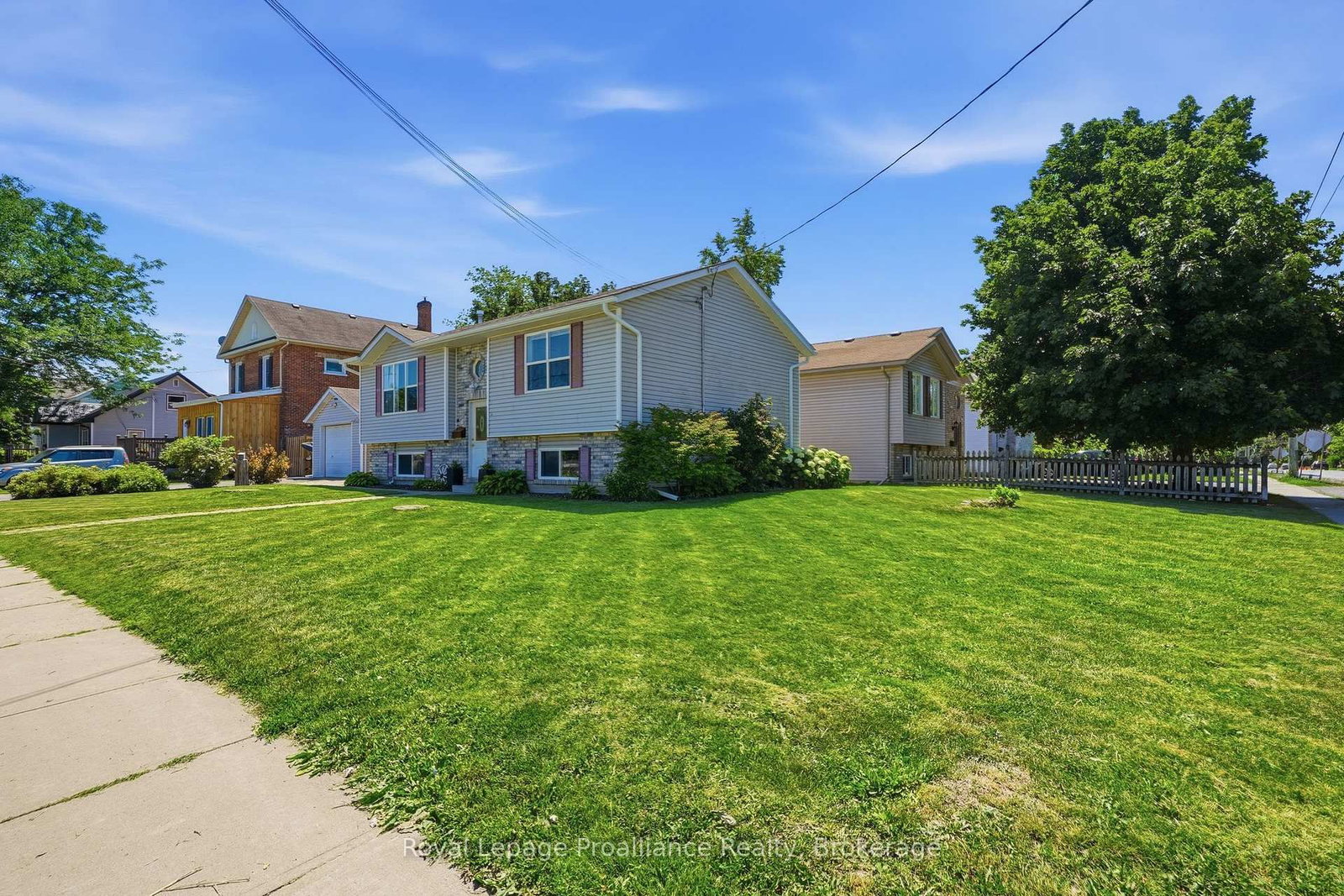 50 Octavia Street • Belleville, ON photo 3