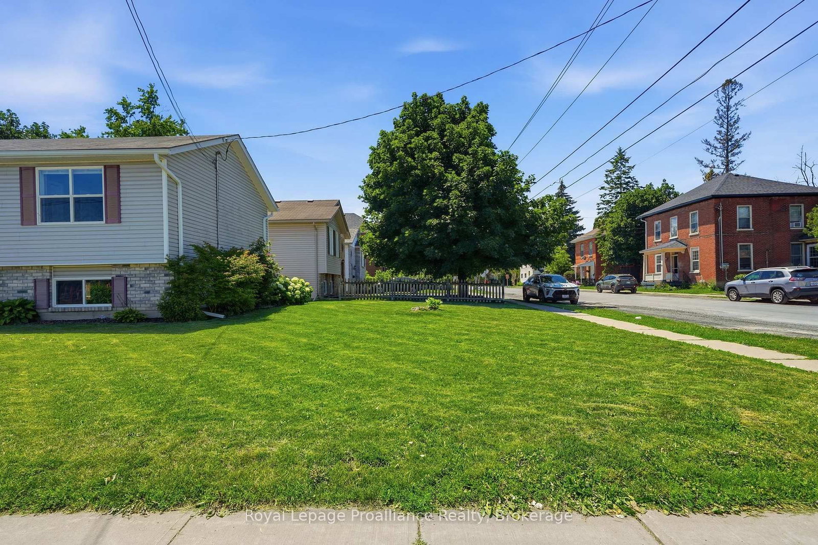 50 Octavia Street • Belleville, ON photo 4