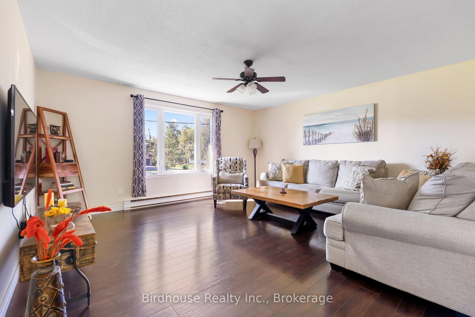 46 Riverside Drive • Kawartha Lakes, ON photo 5