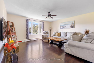 46 Riverside Drive • Kawartha Lakes, ON photo 5