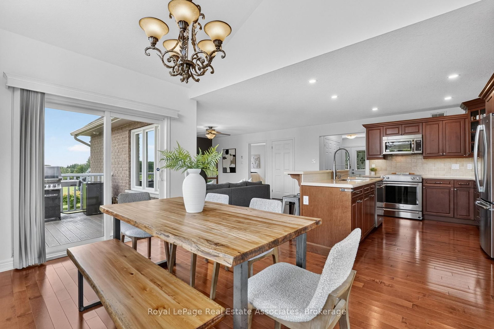 5767 Tenth Line • Erin, ON photo 16