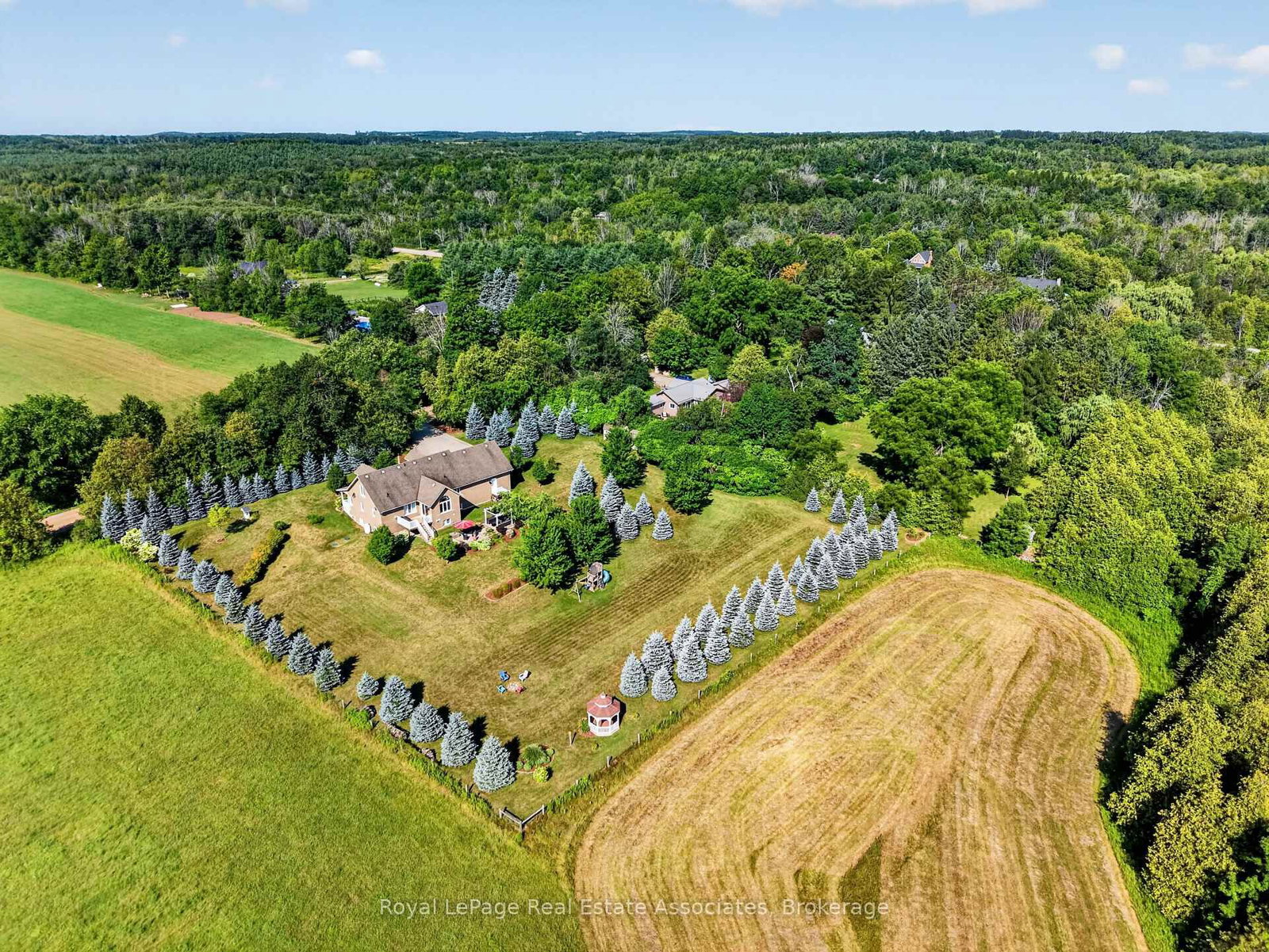 5767 Tenth Line • Erin, ON photo 43