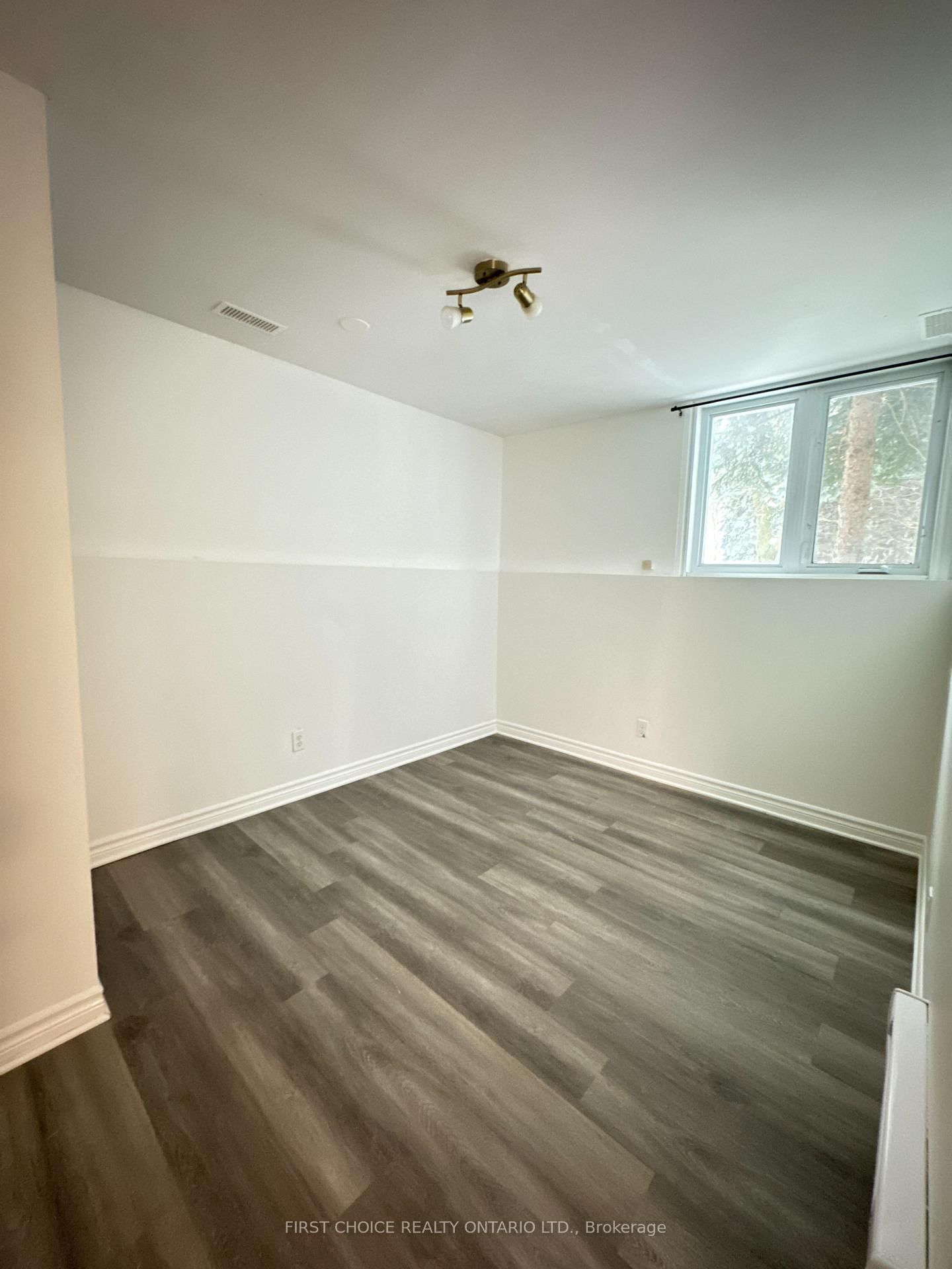 64 Genest Street • Ottawa, ON photo 37