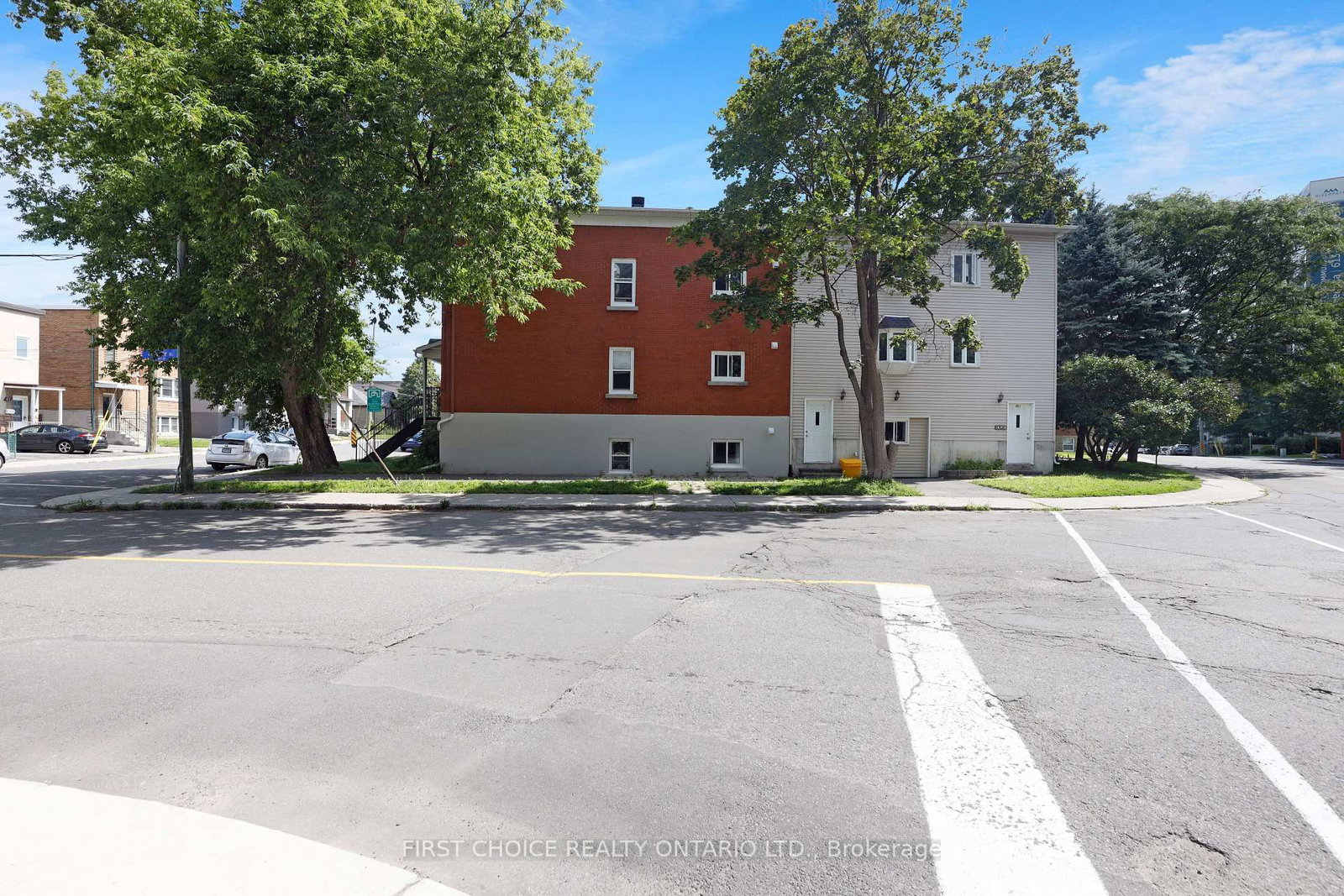 64 Genest Street • Ottawa, ON photo 4