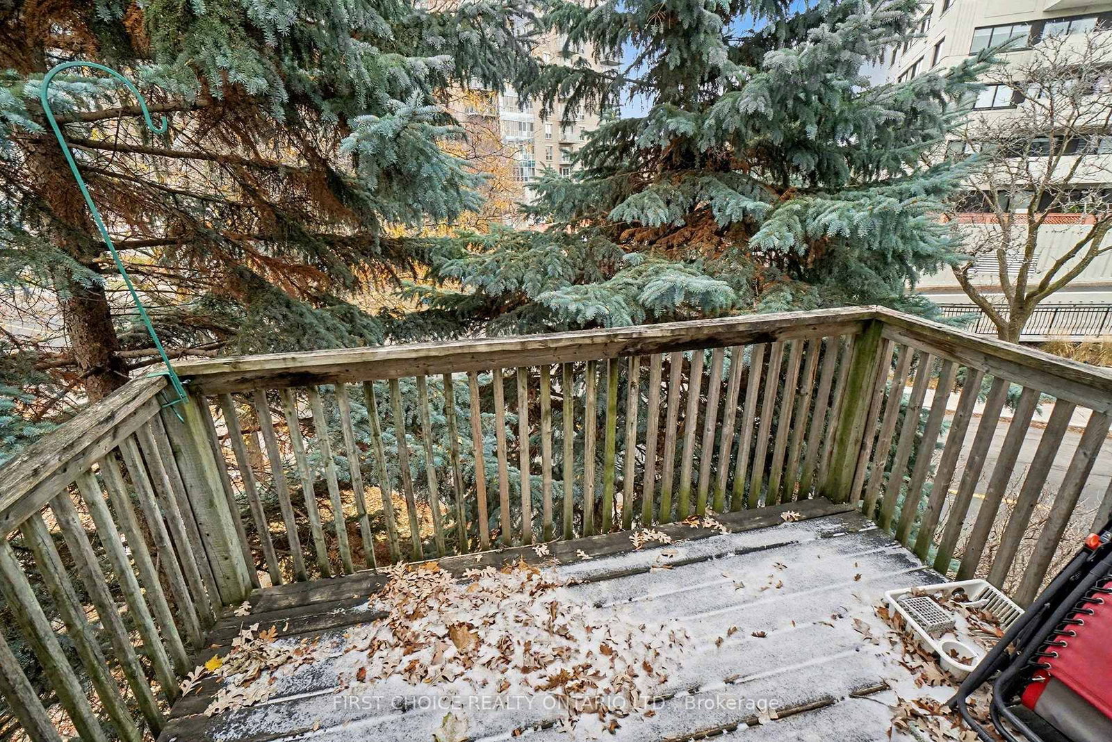 64 Genest Street • Ottawa, ON photo 41