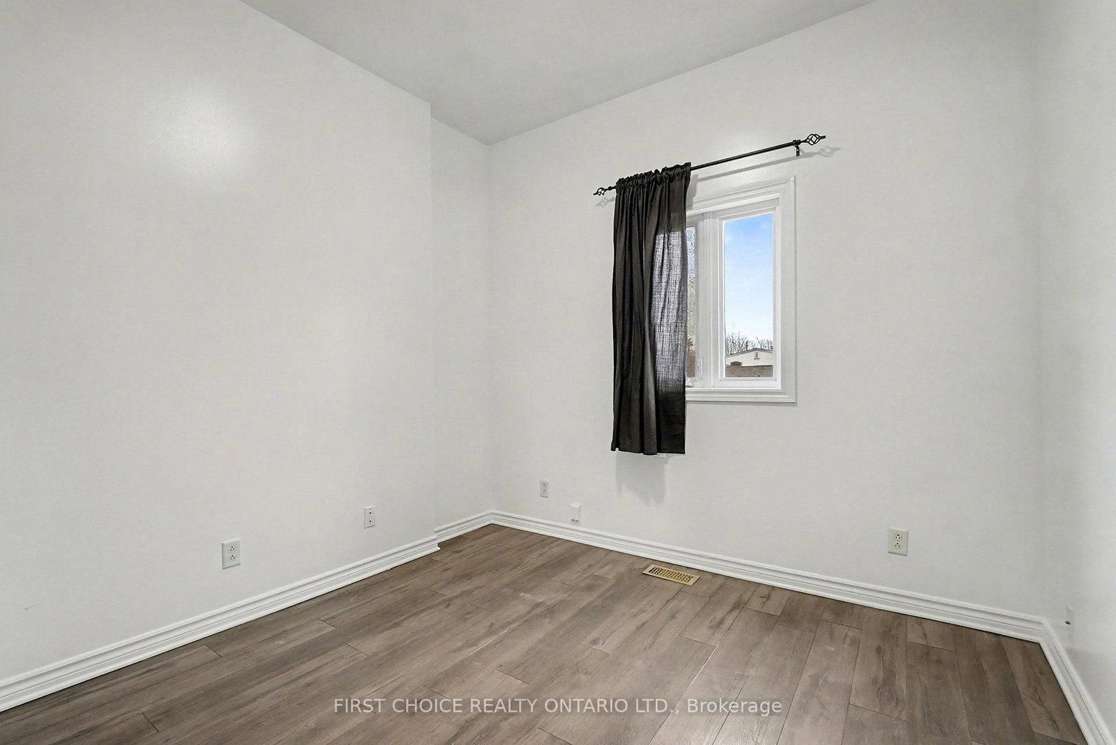 64 Genest Street • Ottawa, ON photo 49