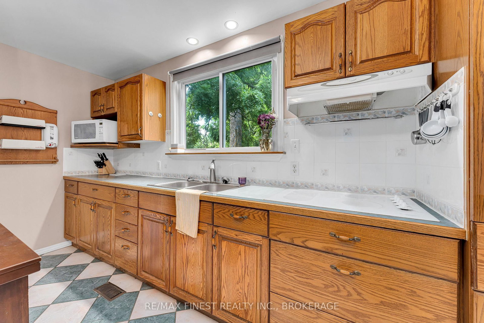 270 PATRICK Street • Kingston, ON photo 25