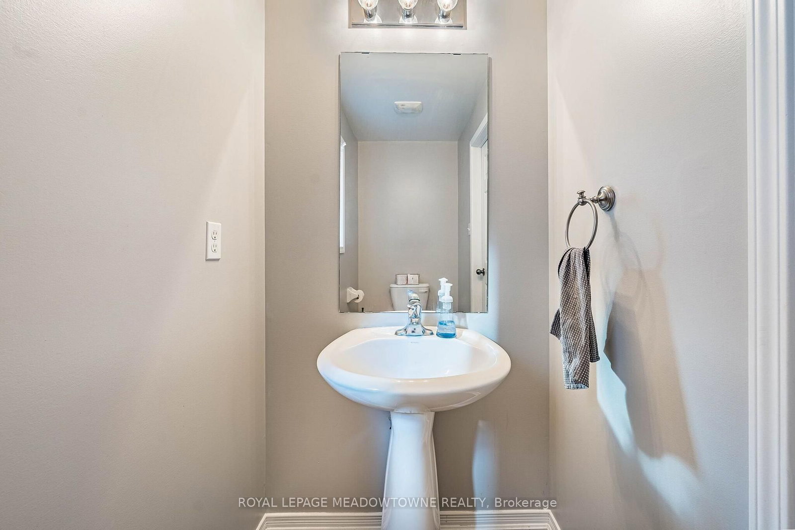 157 Powell Road • Brantford, ON photo 16