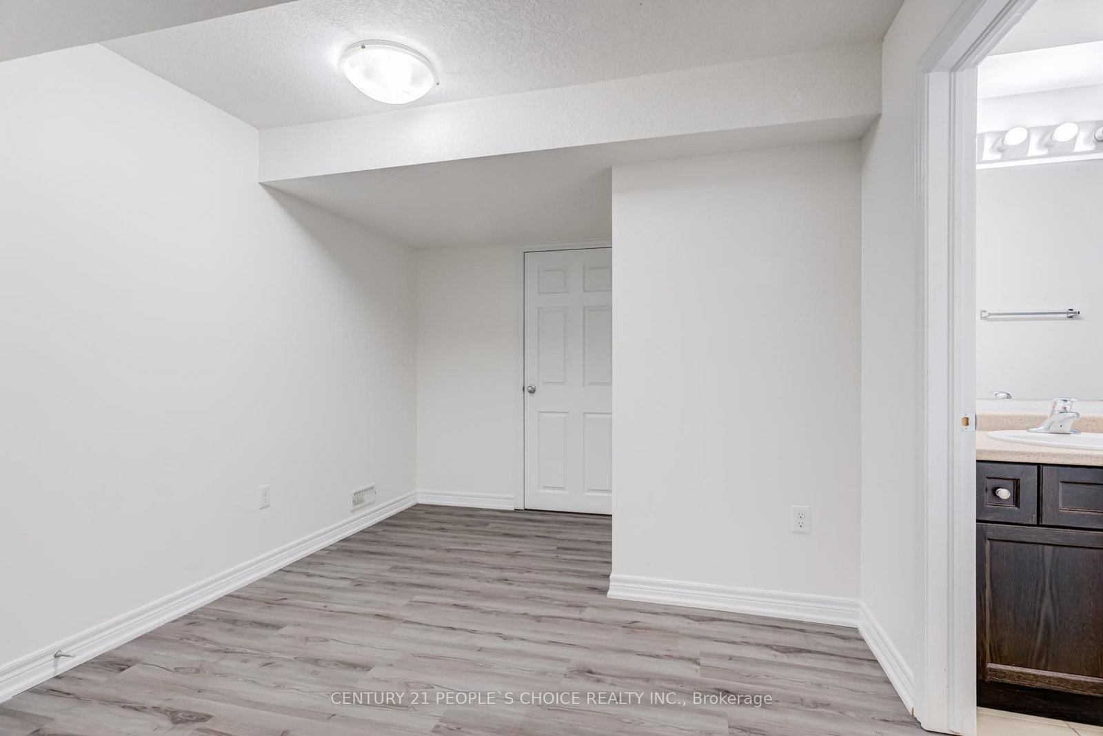 66 Eastview Road • #15 • Guelph, ON photo 36
