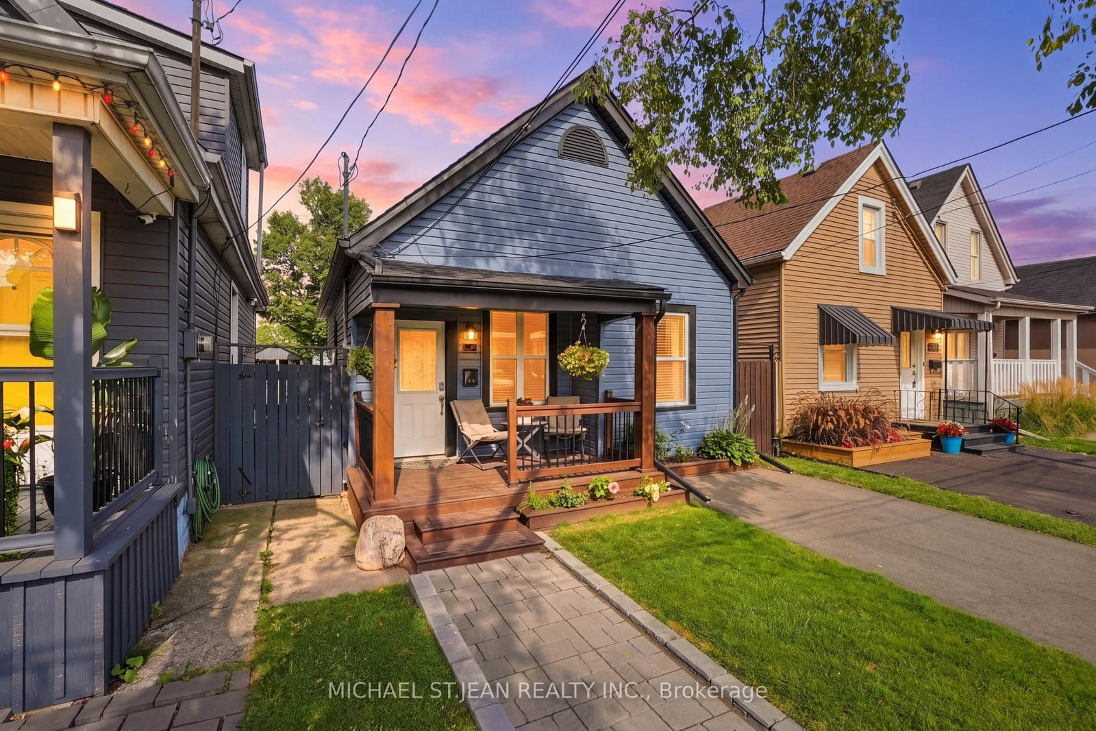 67 Robins Avenue • Hamilton, ON photo 1