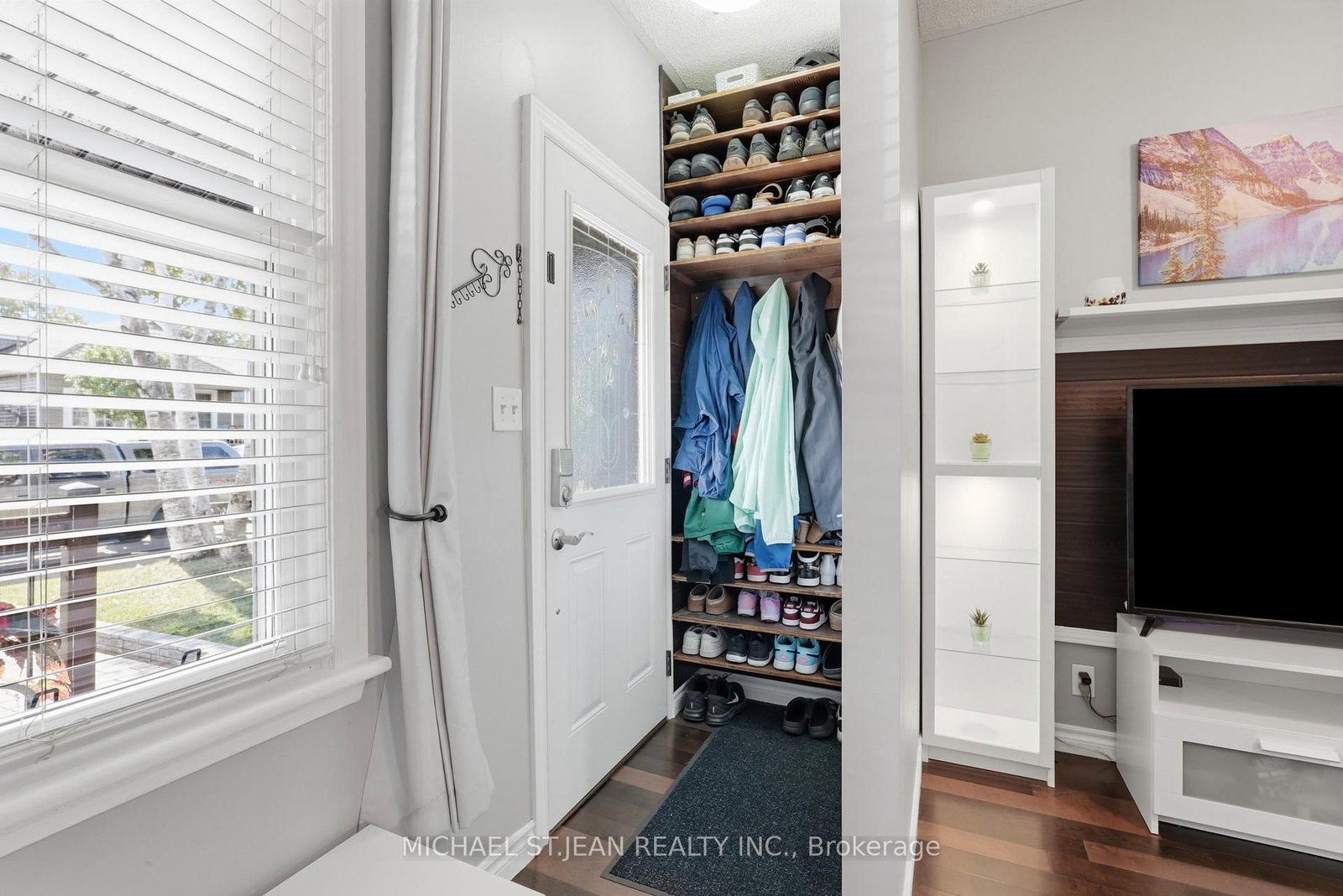 67 Robins Avenue • Hamilton, ON photo 10