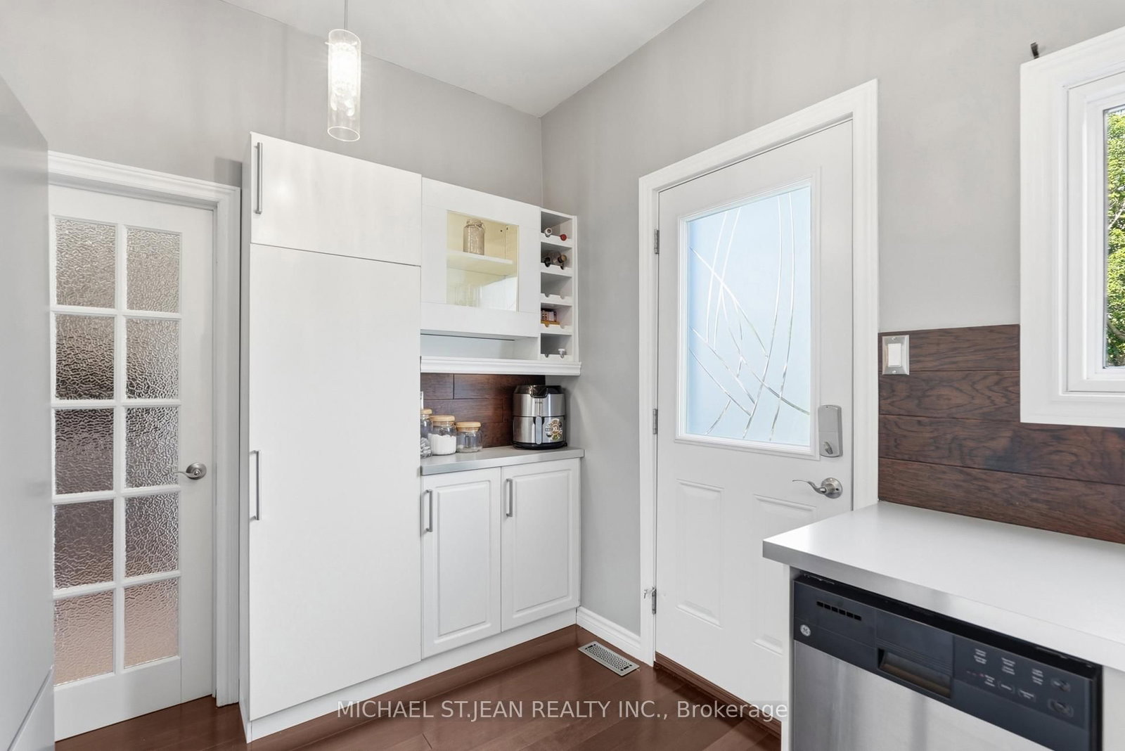 67 Robins Avenue • Hamilton, ON photo 23