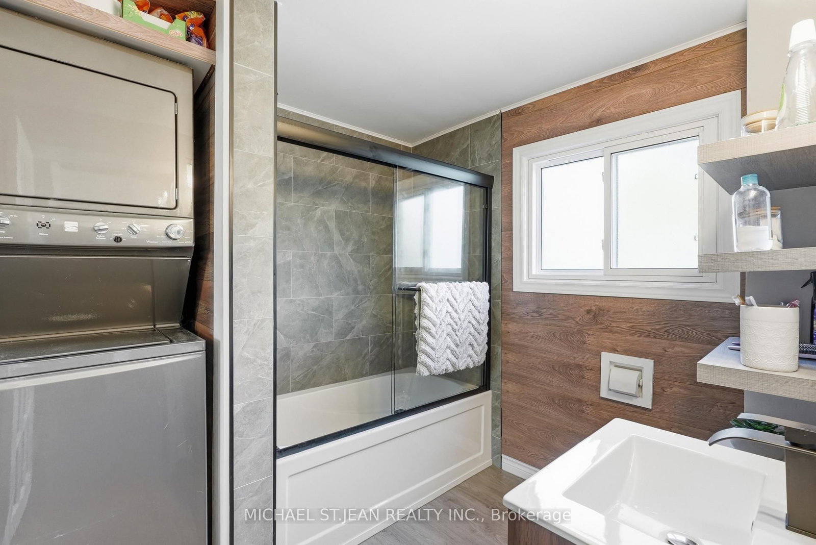 67 Robins Avenue • Hamilton, ON photo 29