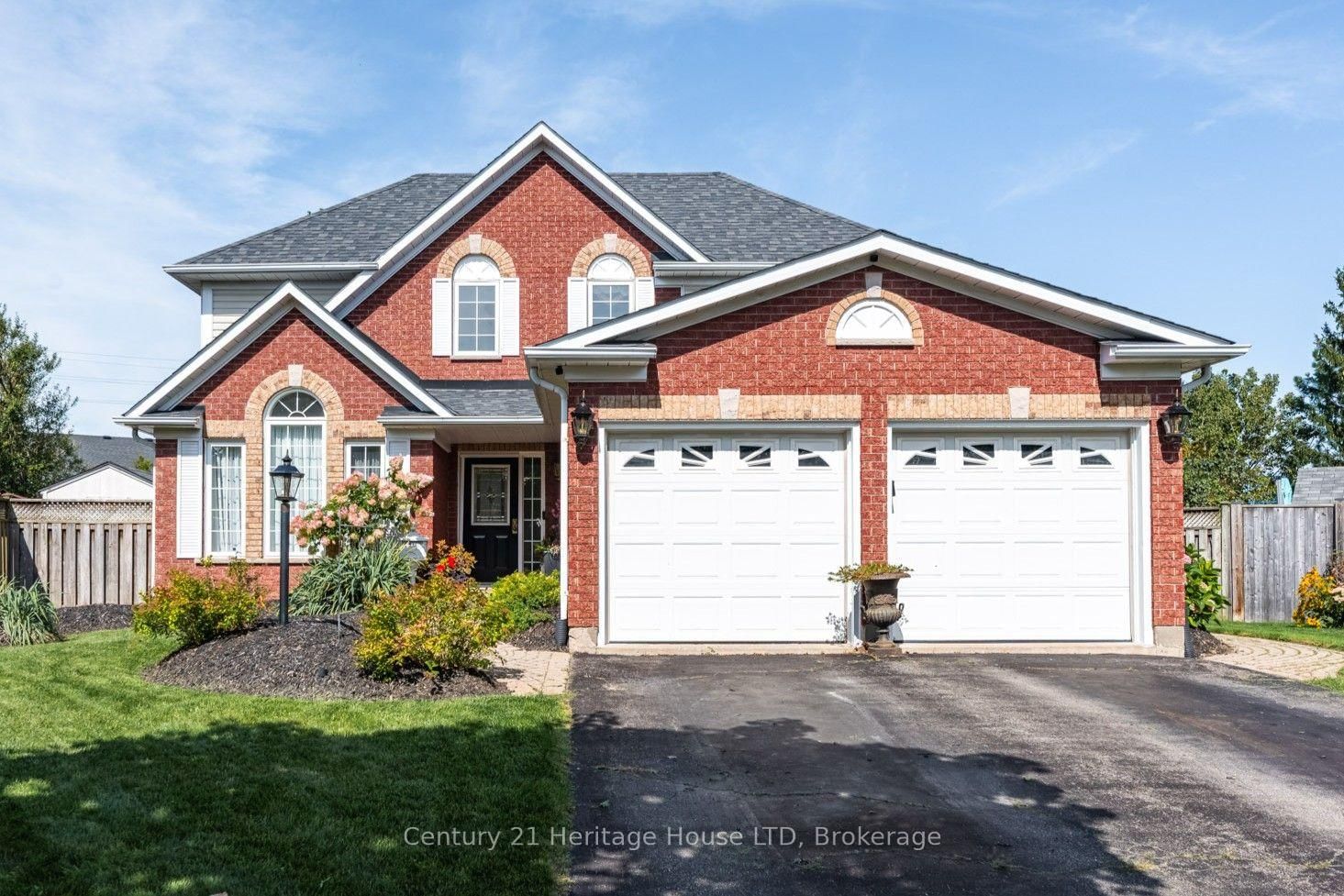 52 Farris Avenue • St. Catharines, ON photo 1