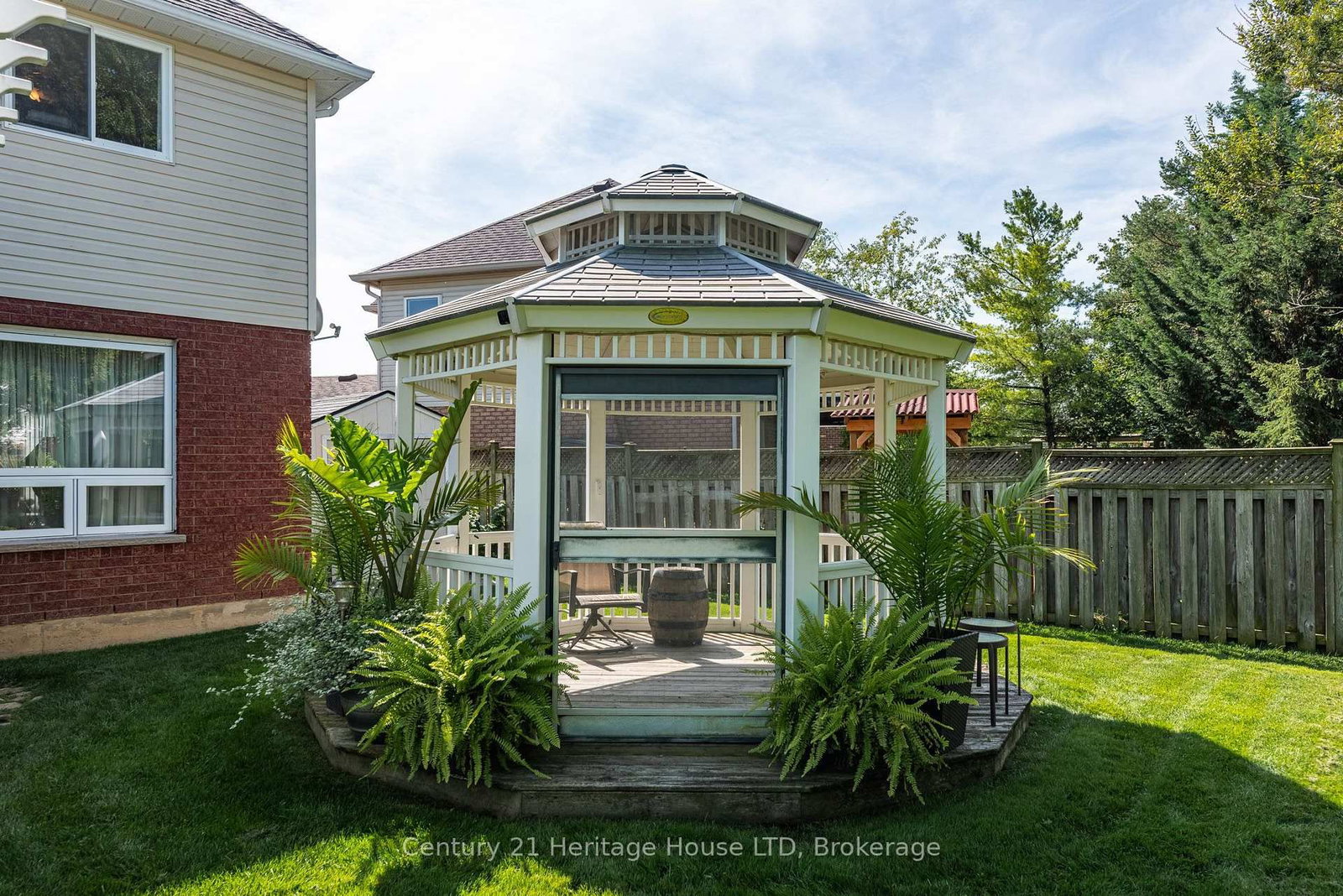 52 Farris Avenue • St. Catharines, ON photo 36