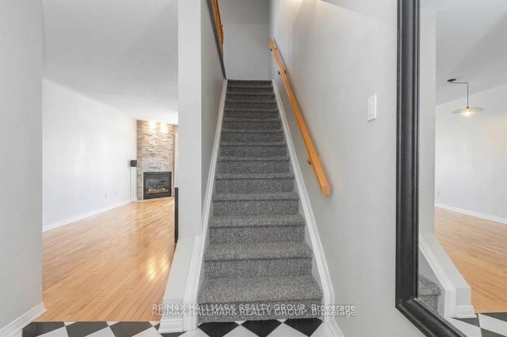 395 Bell Street S • ##5 • Ottawa, ON photo 14