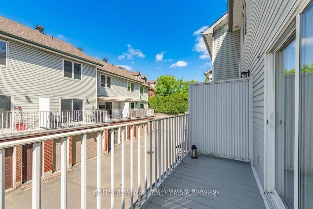395 Bell Street S • ##5 • Ottawa, ON photo 27