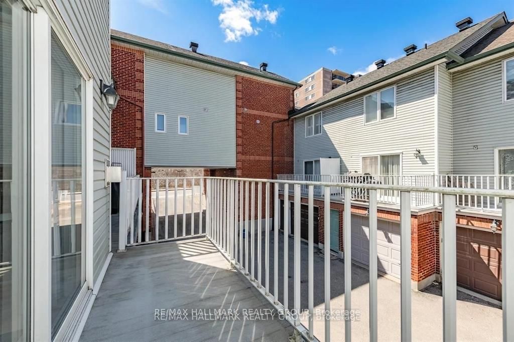 395 Bell Street S • ##5 • Ottawa, ON photo 28