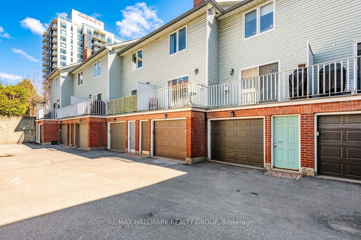395 Bell Street S • ##5 • Ottawa, ON photo 31