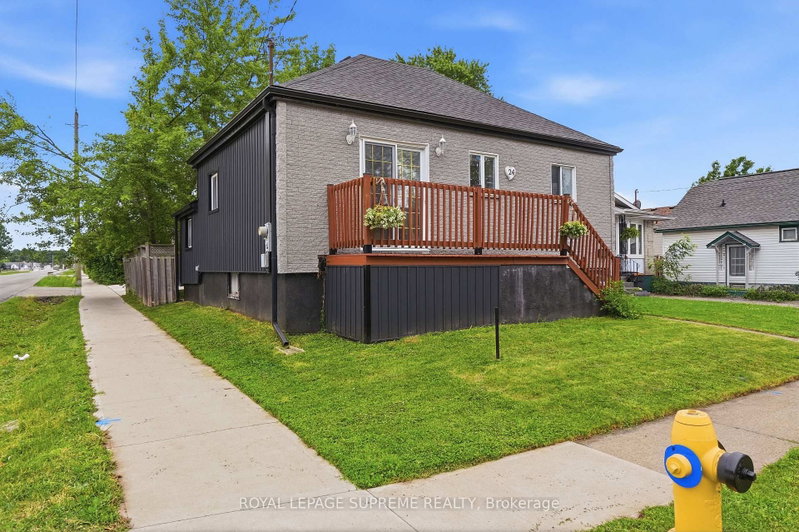 24 Alexandra Boulevard