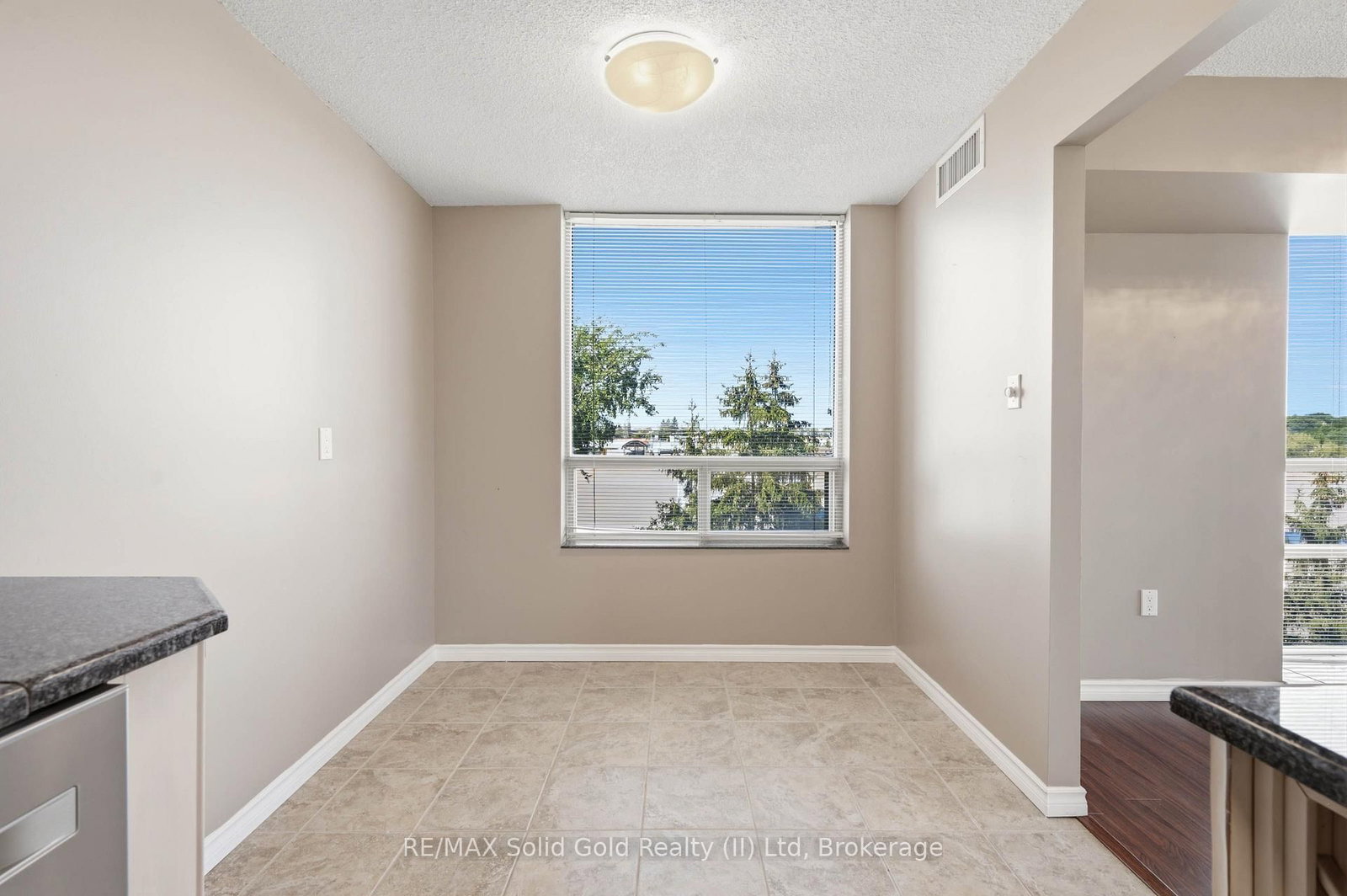 55 Blue Springs Drive • #611 • Waterloo, ON photo 12